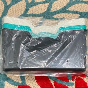 3-Pack Simple Houseware Single Pocket Wall Mount File Holder, Assorted Colors*